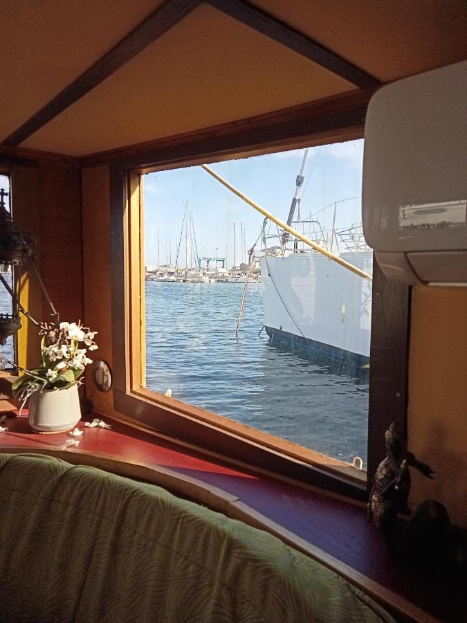 Bateau De Pirates 호텔 그륏상 외부 사진